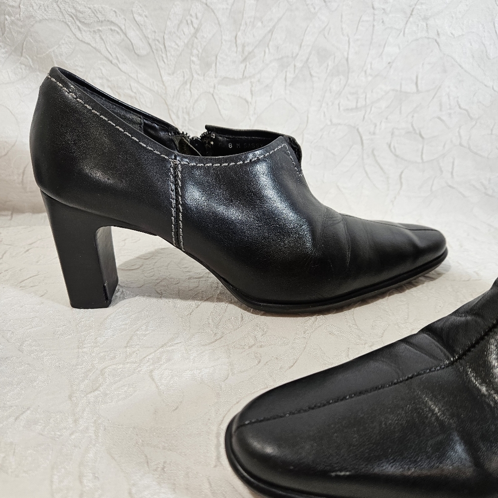 Andiamo Sassy Black Leather Booties - Picture 2 of 14